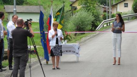 KNOBLEHARJEVO 2018 - OTVORITEV OBNOVE VODOVODA, CESTE IN IZGRADNJE JAVNE RAZSVETLJAVE V DOLENJI STARI VASI 4